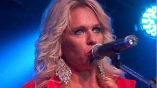 Beccy Cole - Sorry I Asked