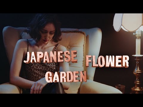 Screaming Peaches - Japanese Flower Garden