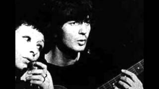 Brigitte Fontaine avec Areski et Jacques Higelin - Il pleut et Le brouillard (live 1969)