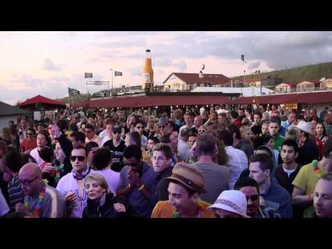 Paul Webster Playing You're Not Alone PW Remix Live @ Luminosity Beach Festival 2011 Part 1