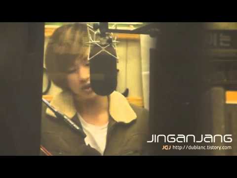 [fancam] 101202 SHINee onew lip-sync Miss you @ Sukira KTR