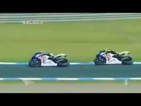 Rossi vs Lorenzo  Motegi 2010 Best Battle Side By Side MotoGP