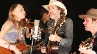 Dave Rawlings Machine - "The Weekend" (Live at WFUV)