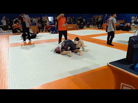 Grappling Industries, Nogi Intermediate, Masters + Middleweight, match 1