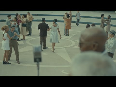 Septeto Nacional Ignacio Piñeiro - Échale Salsita (Video oficial)