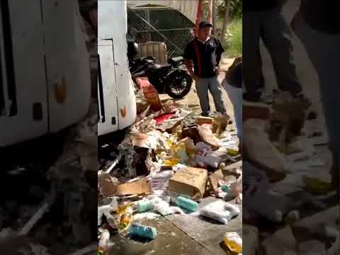 Accidente en el arco de control Km. 44 Palín, San Antonio La Paz, El Progreso, Guatemala.