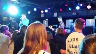 Kids in glass houses runaways (norwich soundcheck)