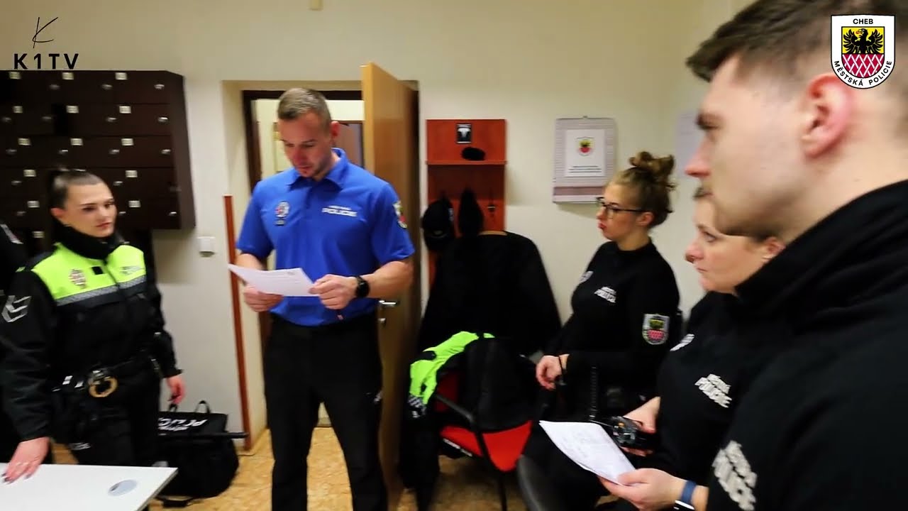 🎥Poznejte s námi život Městské policie - jak to ráno začíná 🕖👨‍✈️👩‍✈️