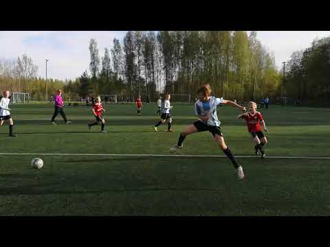 FC Wild Valkoinen vs NuPS Valkoinen, P2010, aluesarja/5, 2022-05-18