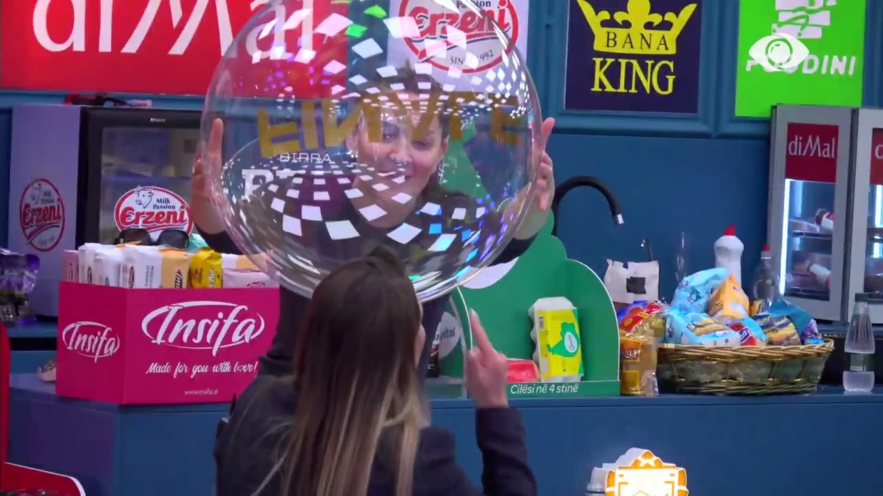 “Do m’i thuash akoma ato fjalë?”/ Diskutim mes Gertës dhe Rozanës