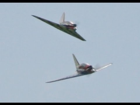 WESTON UK VELOCITY 50 (MANIC TEA TRAYS) DISPLAY TEAM - SOUTHERN RC MODEL AIRSHOW AT HEADCORN - 2013