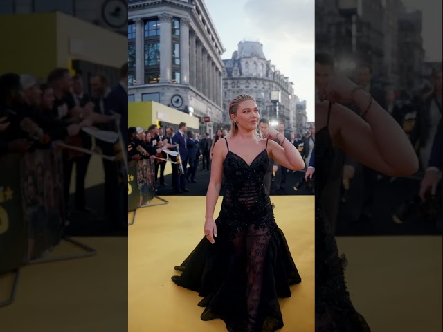 Florence Pugh blows a kiss at the European Premiere in London!