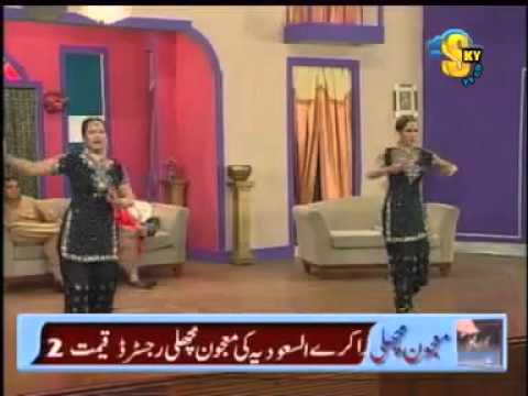 Chan Chana Chan Mujra - Deedar And Nargis Dance   Pakistani Mujra.flv