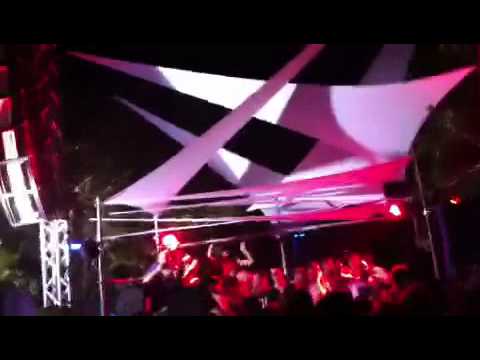 CIRCO LOCO DC10 OPENING 2012