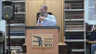 עם ישראל מתעורר לתשובה בעקבות המלחמה | הרב יגאל לוינשטיין [ערב הורים ישיבת 'דרור' תשפ"ו] (ישיבת בני דוד) - התמונה מוצגת ישירות מתוך אתר האינטרנט יוטיוב. זכויות היוצרים בתמונה שייכות ליוצרה. קישור קרדיט למקור התוכן נמצא בתוך דף הסרטון