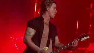 Goo Goo Dolls - &quot;Lucky Star&quot; - Jones Beach 8-13-17
