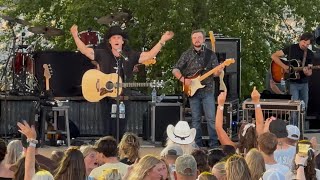 Joe Nichols - Sunny and 75 LIVE @ Cedar Rapids, Iowa ~ June 21, 2025