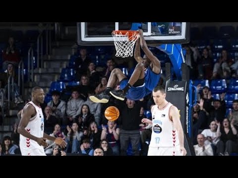 Dame Sarr (21 pts) Barcelona VS Breogan 02.03.2025 ACB