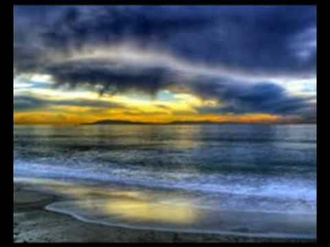 download lagu mp3 mp4 Nos Prometimos El Mar, download lagu Nos Prometimos El Mar gratis, unduh video klip Nos Prometimos El Mar