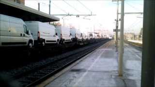 Treno merci - trasporto veicoli commerciali