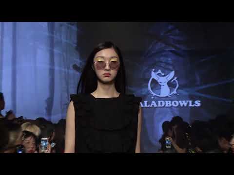 샐러드볼(SALAD BOWLS) 2019 S/S 하이서울 패션쇼 '네버랜드'