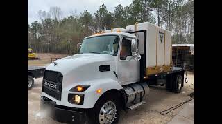 Download lagu MACK MD6 Truck - Equipment Demonstration mp3