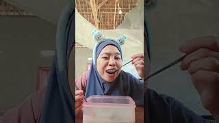 Download lagu Cute childhood snacks xb - 0020👌🏼😍 #shorts #humor #comedy #funny mp3