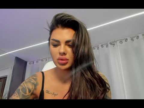 Romanian Woman Smoking 🇷🇴