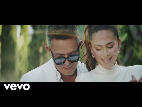 Greeicy, Alejandro Sanz - Lejos Conmigo (Video Oficial)