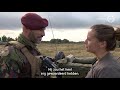Parachutist springt met as overleden Market Garden-veteraan