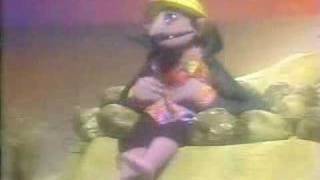 Classic Sesame Street - The Count and Harry Belafonte