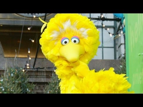 Raw Video: Romney says good bye to Big Bird