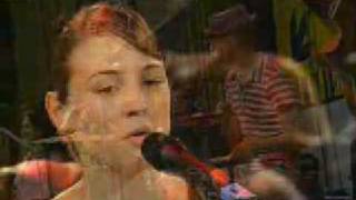 &quot;Enjoy The Ride&quot; en directo: Marlango en Version Española