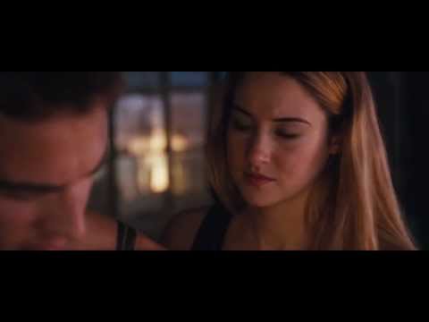 Divergent Teaser Clip - Tris and Four's kiss