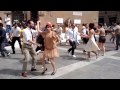 Swing in centro a Bologna 
