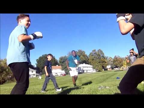 Almost a knockout Punch!! FIGHT!!