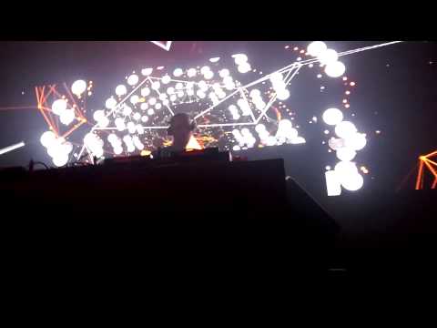 John Askew @ Somewhere Loud - John Askew - Mechanism