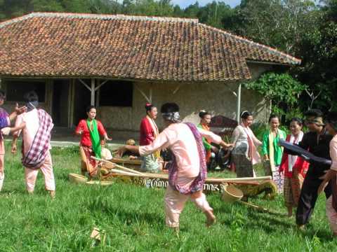 Lagu Tradisional Dari Daerah Jawa Barat - Bursa Lagu Top ...