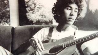 Download lagu IWAN FALS - Seperti Matahari mp3