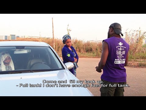 Attajirin yayi matukar son yarinyar nan mai taurin kai a gefen hanya - Hausa Movies 2021 | HausaFilm