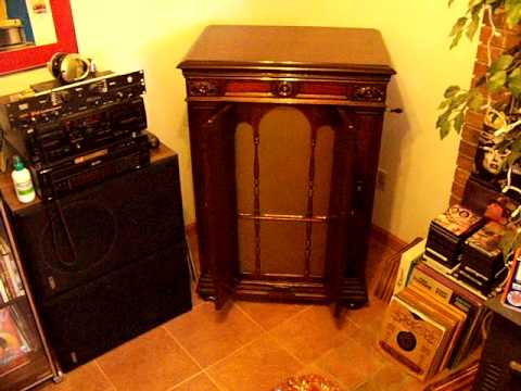 Orthophonic Victrola - Nagasaki - Victor 21603