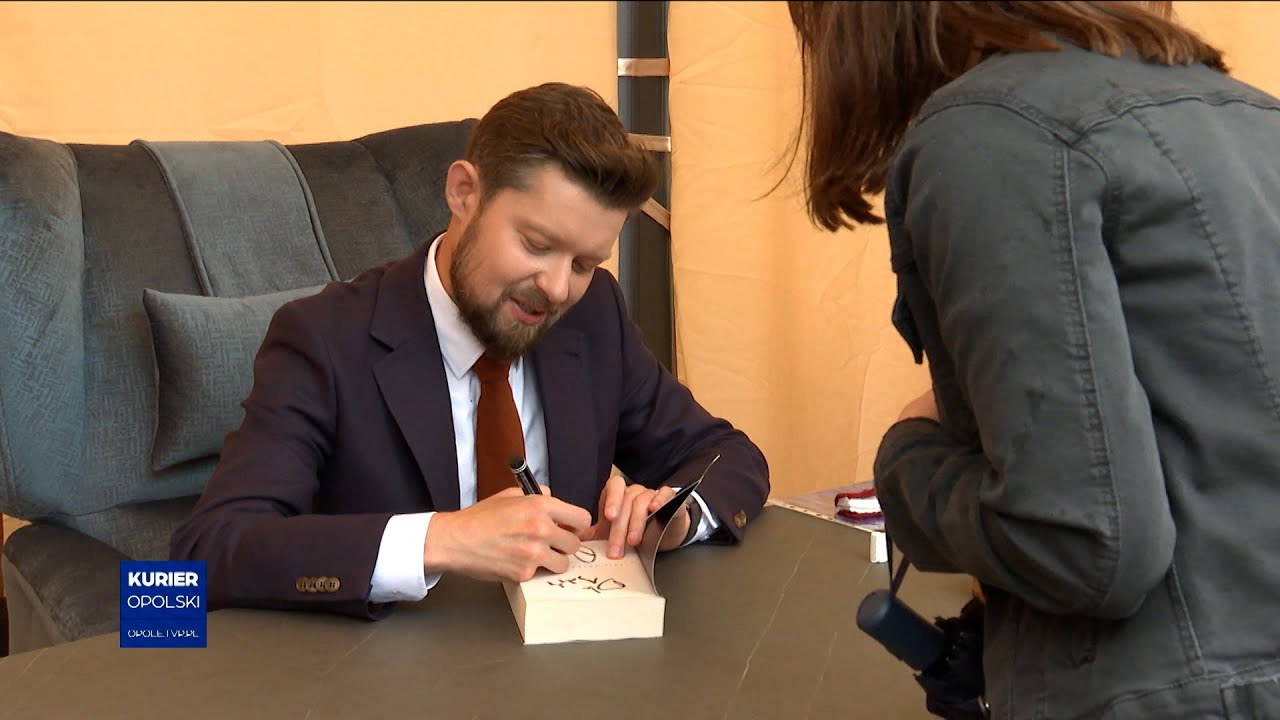 Festiwal Książki Opole. Znane nazwiska ze świata literatury opanowały centrum miasta