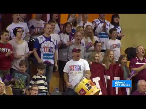 "TTT Rīga" basketbolistes pārliecinoši pārspēj Novosibirskas "Dinamo"