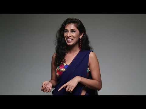 Amishka Sood Modern Indian Wife in Saree and Curly Hair Look