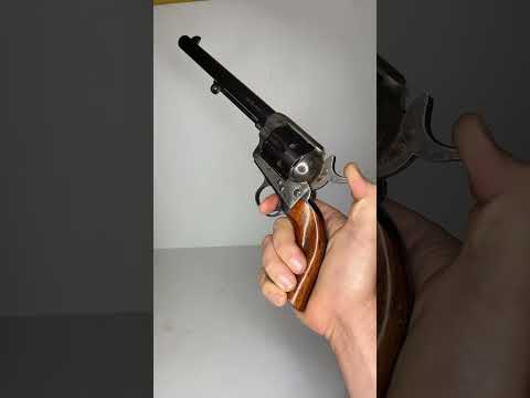 2 ways to carry a fully loaded Colt SAA