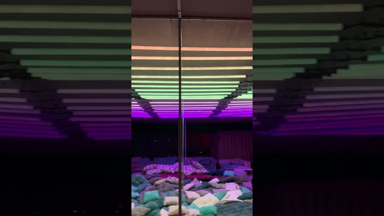 Vertical LED video