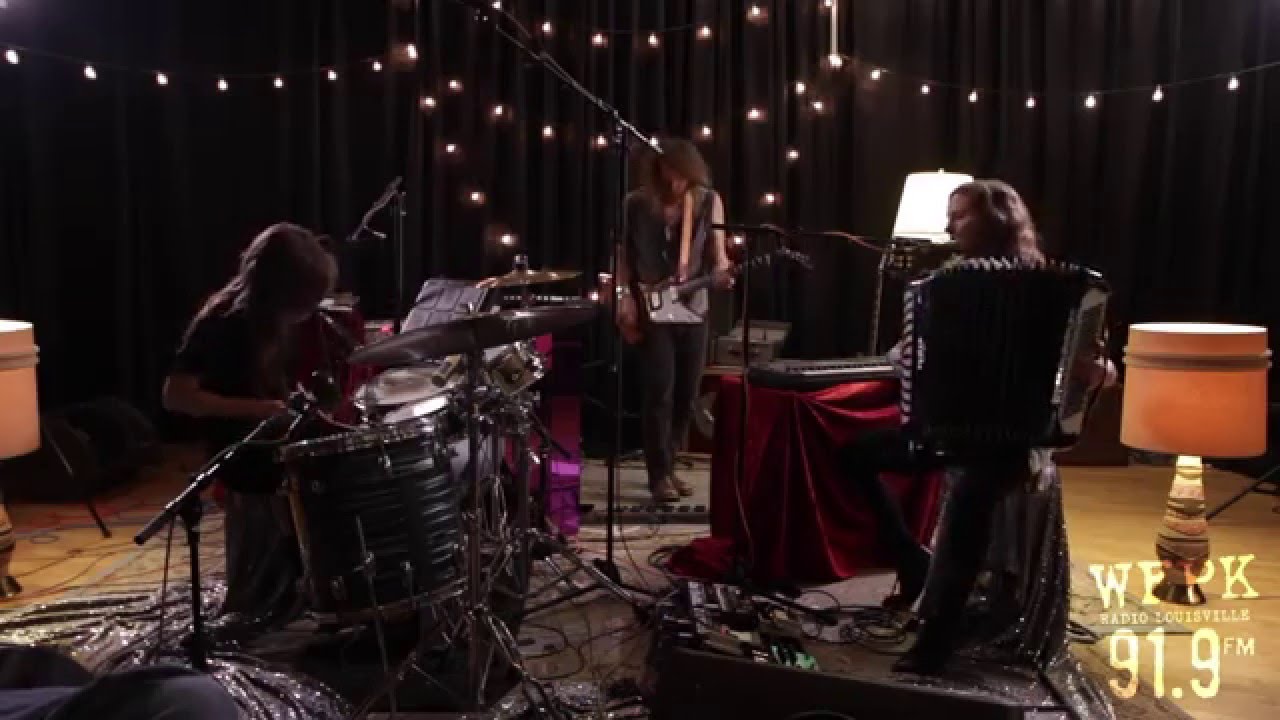 Twin Limb - Don't Even Think (Live on WFPK)