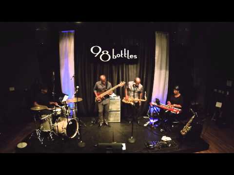 When Loves Comes Around - Braxton Brothers @ 98 Bottles (Smooth Jazz Family)