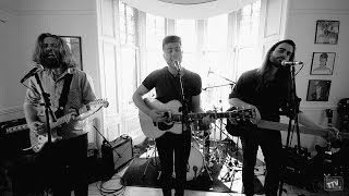 Hunter and The Bear - Tenement TV