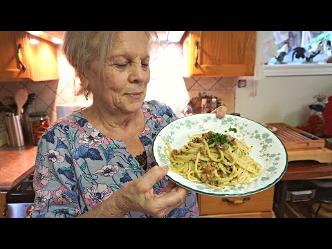 Spaghetti Carbonara with Nonna